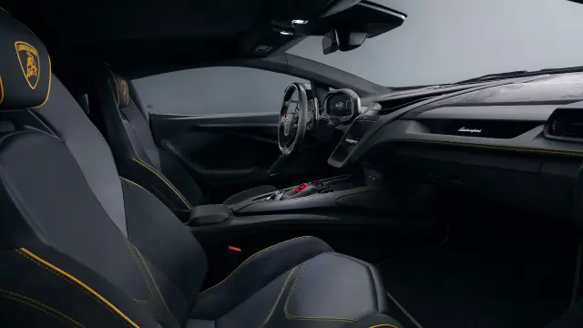 Novitec Lamborghinni Revuelto.