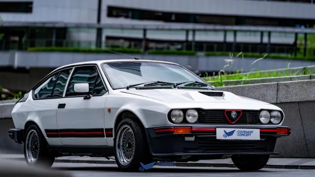 Alfa Romeo GTV6 3.0 Homologation Special