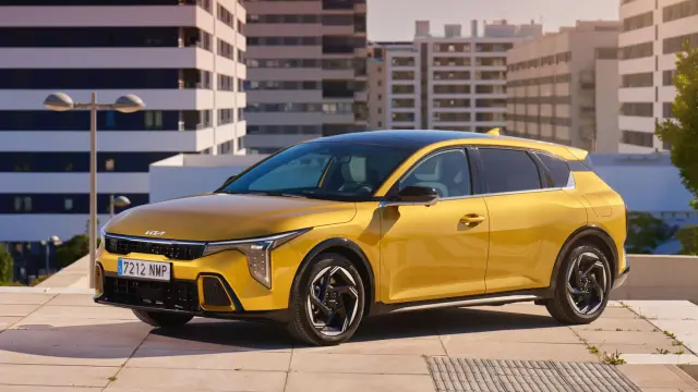 Kia K4
