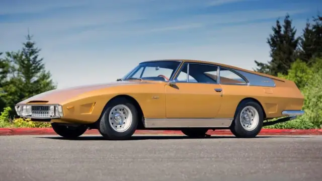 Ferrari 330GT 2+2 Navarro.