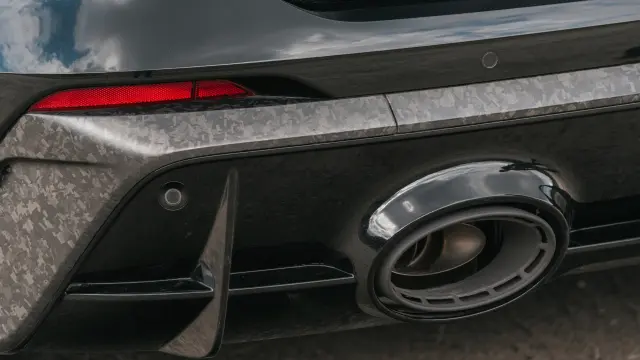 Audi RS5 Avant vs BMW M3 CS Touring