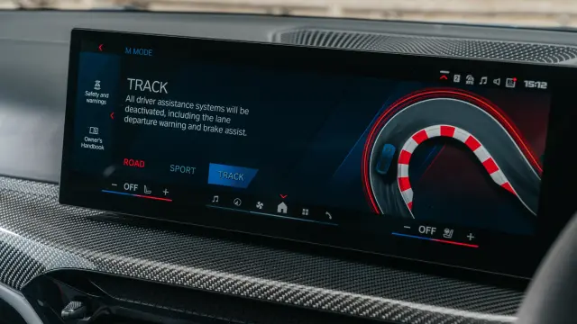 Audi RS5 Avant vs BMW M3 CS Touring
