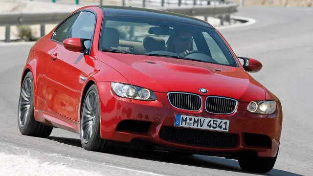 Motor S65 V8 del BMW M3.