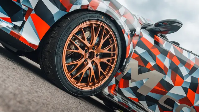 Prueba de los prototipos de Toyota Yaris con nuevas mecánicas
