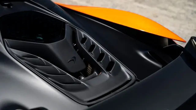 Prueba del McLaren W1