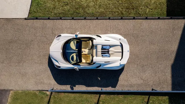 último Bugatti Mistral W16