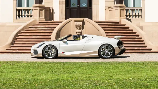 último Bugatti Mistral W16