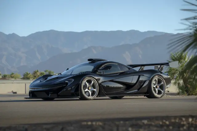McLaren P1 GT by Lanzante