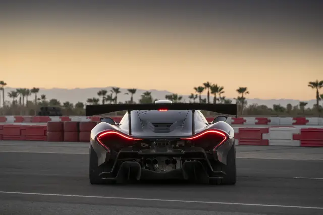 McLaren P1 GT by Lanzante
