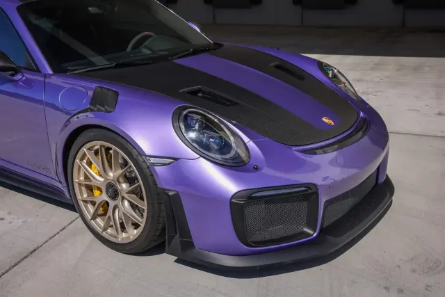 Porsche 911 GT2 RS vendido por un millón de dólares