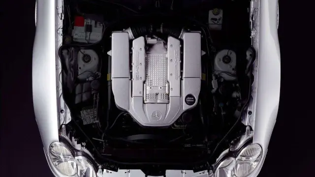 Motor Mercedes M113K