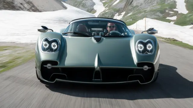 Prueba del Pagani Utopia Roadster