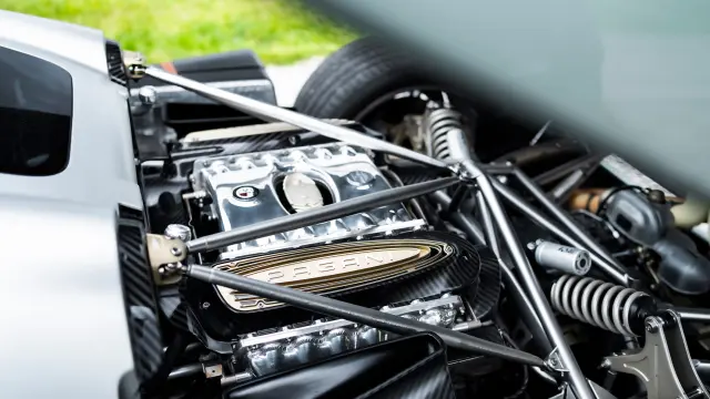 Prueba del Pagani Utopia Roadster