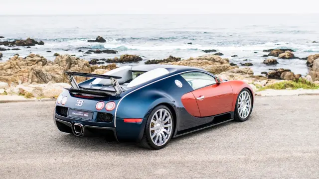 Bugatti Veyron restaurado La Maison Pur Sang 20 years.