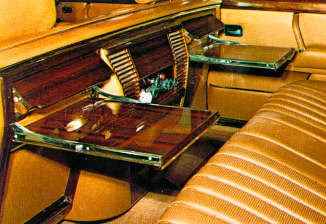 Mercedes-Benz 600 Pullman Landaulet (W100)