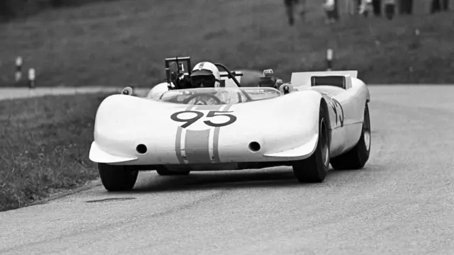Porsche 909 Bergspyder