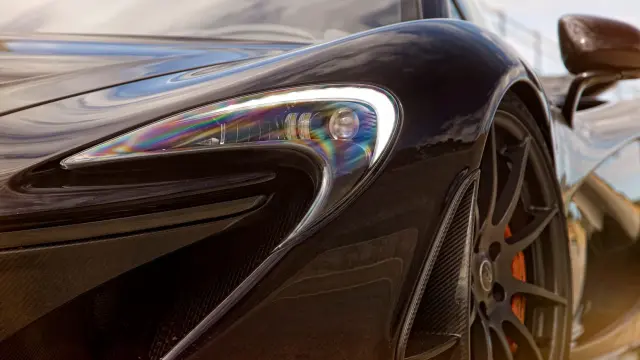 McLaren P1
