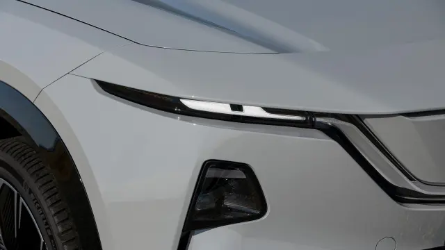 Mazda CX-6e 2026