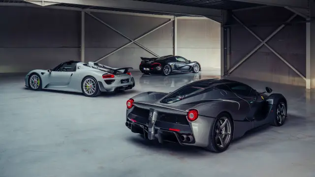 El Porsche 918 Spyder, Ferrari LaFerrari y McLaren P1 a la venta