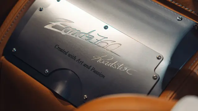 Los dos Pagani Zonda 760 RS en la sesión de fotos en la Ópera Nacional de Hungría