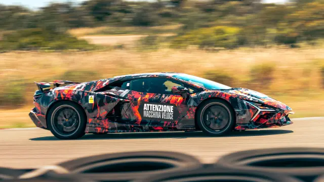 Prueba del Lamborghini Revuelto SV prototipo