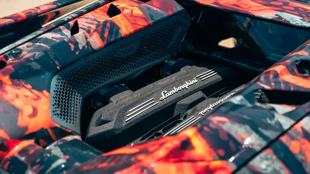 Prueba del Lamborghini Revuelto SV prototipo