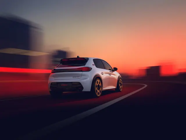 Peugeot E-208 GTI