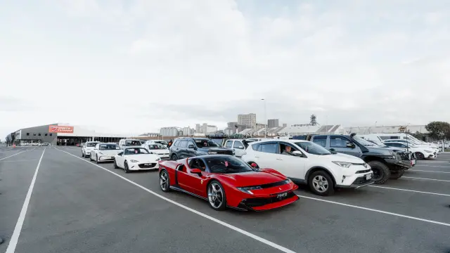 Prueba del Ferrari 849 Testarossa en las 99 curvas de Tasmania