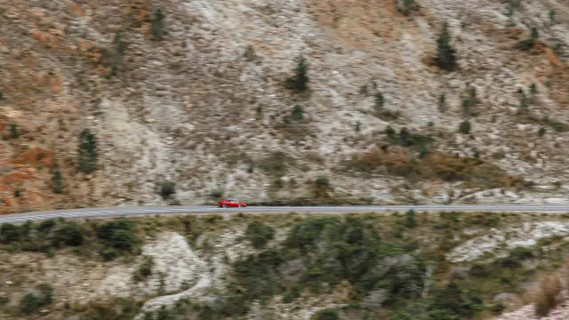 Prueba del Ferrari 849 Testarossa en las 99 curvas de Tasmania