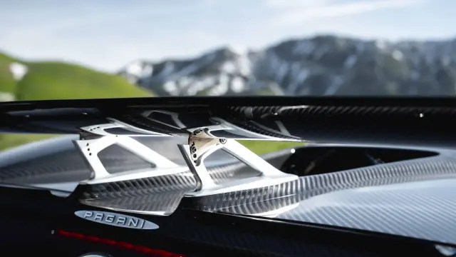 Tres Pagani Roadster: Zonda F, Utopia Roadster y Huayra Roadster HP