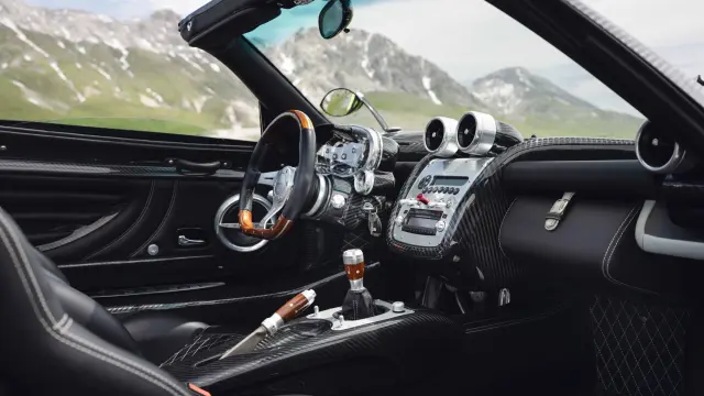 Tres Pagani Roadster: Zonda F, Utopia Roadster y Huayra Roadster HP