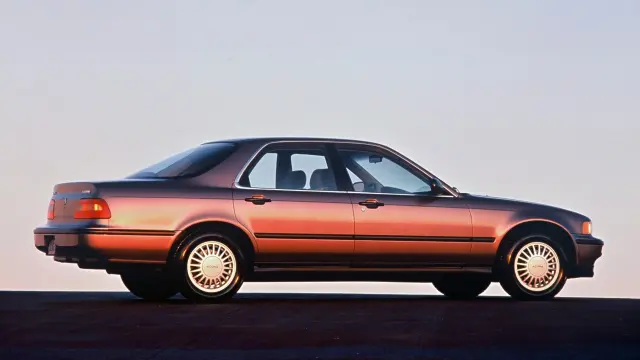 Honda Legend.