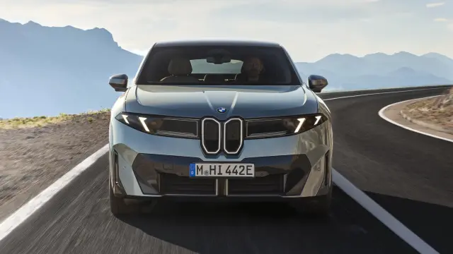 BMW iX4 2027