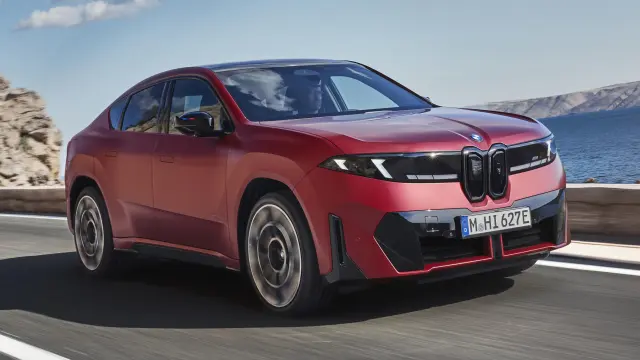 BMW iX4 2027